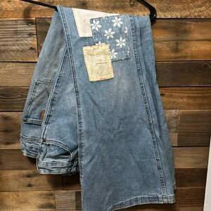 Wrangler x Billabong size 27 patch work flares